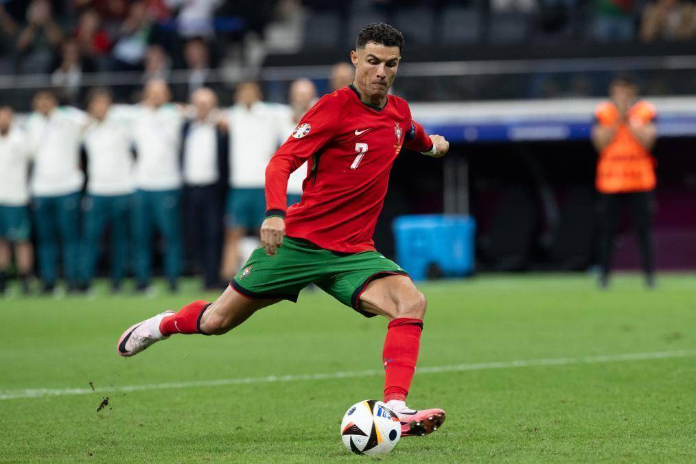 不再仅依赖 不再仅依赖