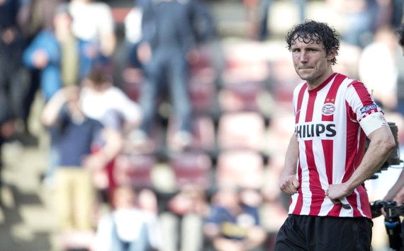 足球——世预赛:中国队进行赛前训练.